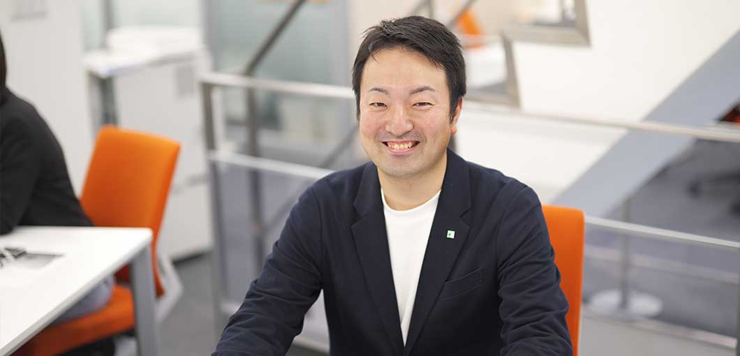 先輩社員の声：営業部　H.M.